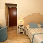La Colonnina Hotell 3*