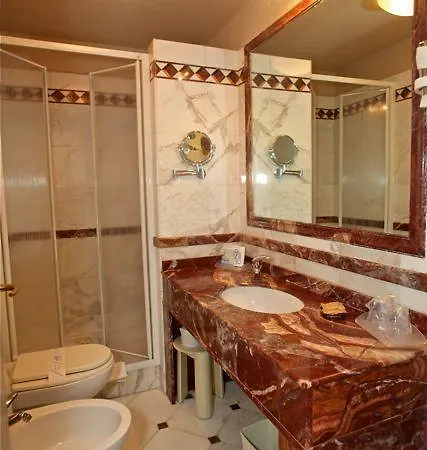 La Colonnina Hotel 3*