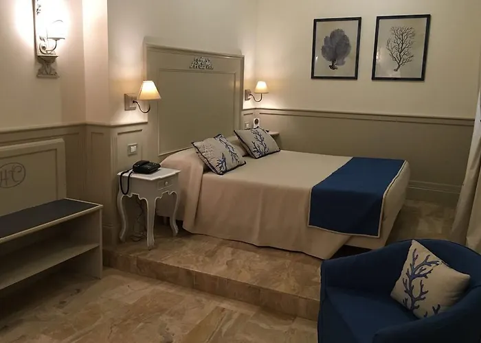 La Colonnina Hotel 3*